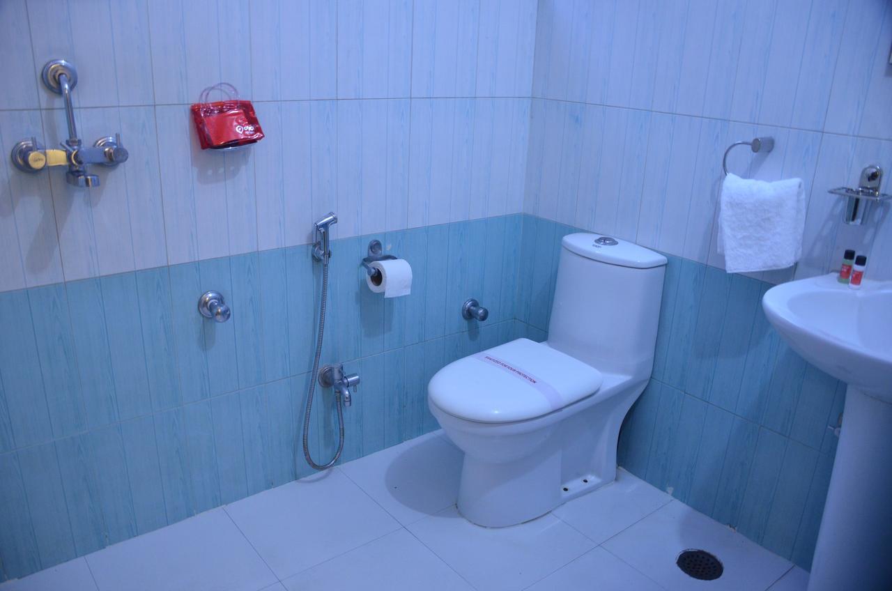 ג'איפור Hotel Jinendra Palace מראה חיצוני תמונה